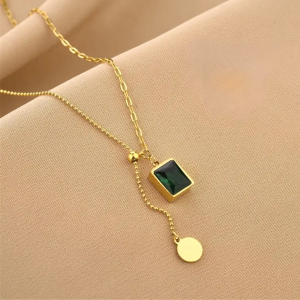 minimalist-emerald-green-square-necklace